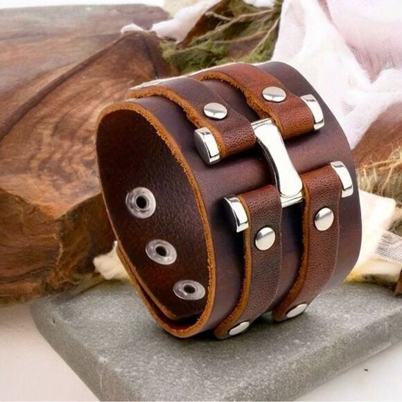 Men’s Accessories l Brown or Black Leather Bracelet, Wristband l Adjustable New - Picture 5 of 9